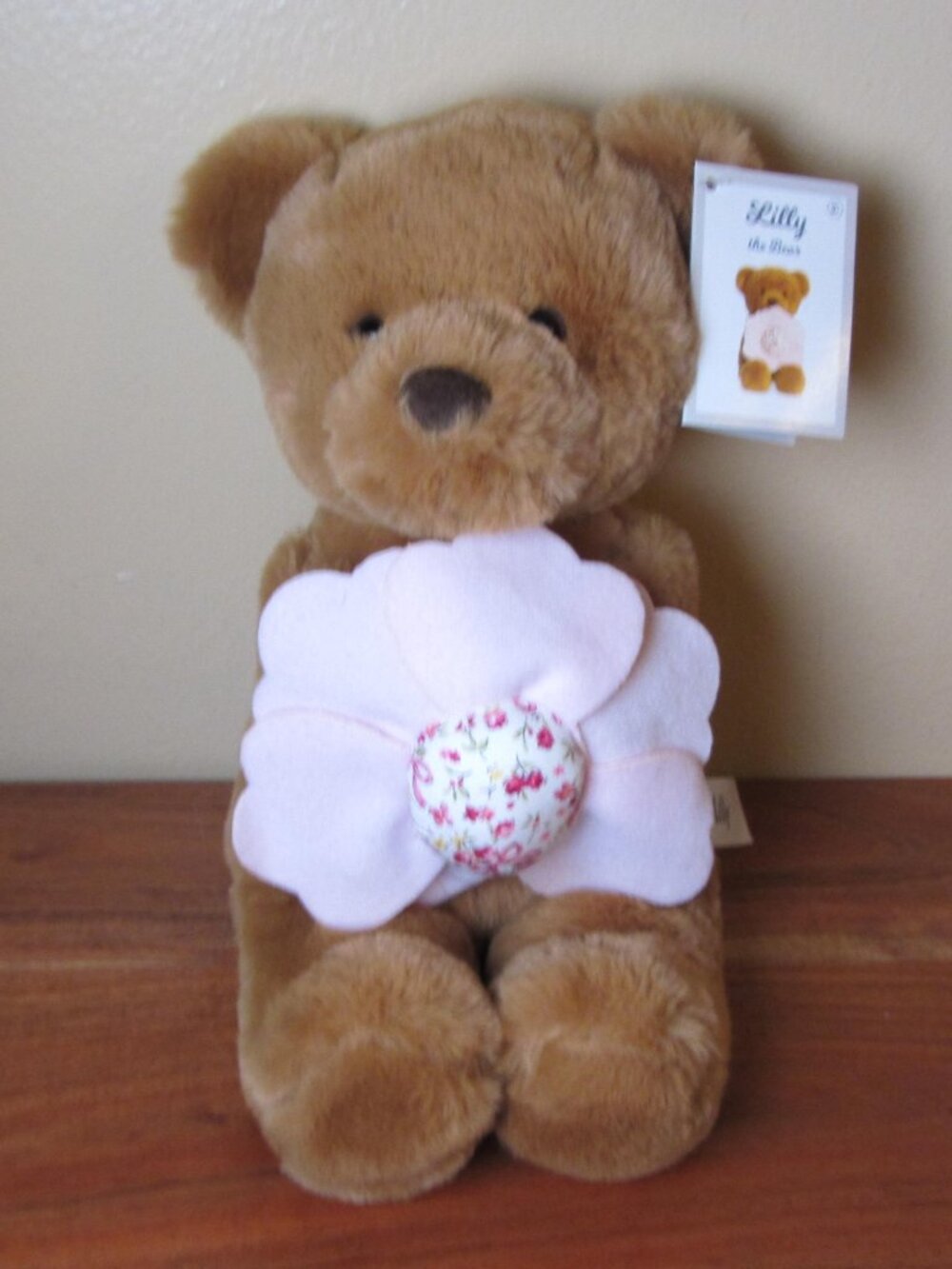 plush aurora 2022 lilly the bear 12" (so soft!) NWT (W6747)